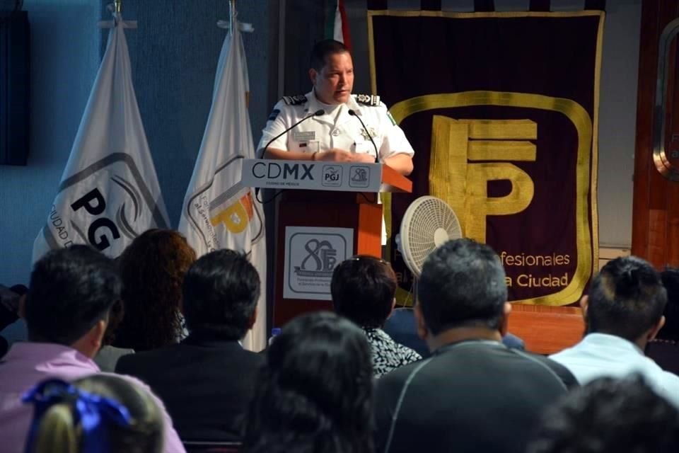 Manelich Castilla, Comisionado General de la Polica Federal, reiter la necesidad de mejorar las condiciones laborales de policas, peritos y ministerios pblicos.