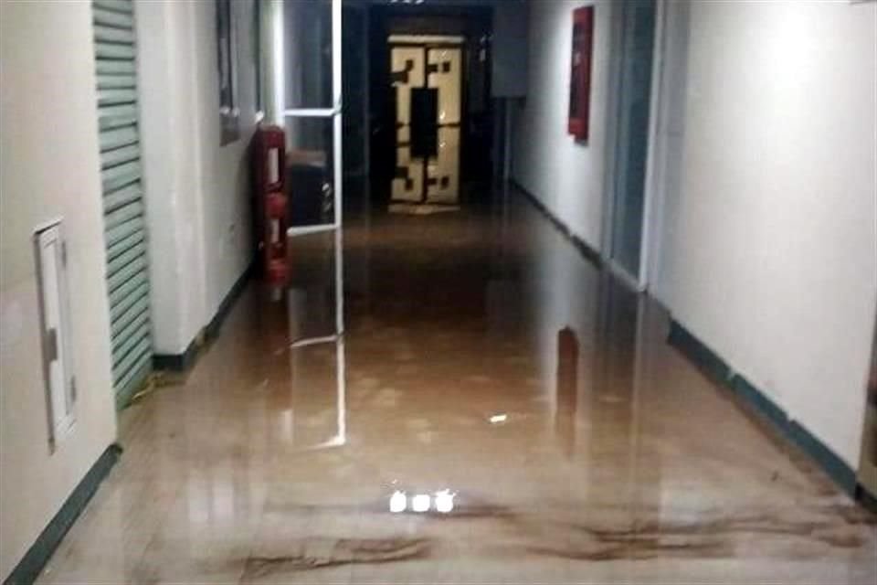 Así lucen los pasillos del hospital.