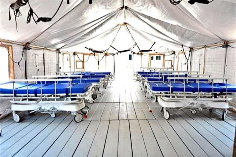 El 8 de mayo el hospital móvil en Jojutla lució impecable con sus camas ordenas.