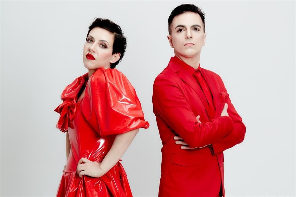 El dueto pop grabó la canción para la serie 'Casi Feliz', de Netflix.