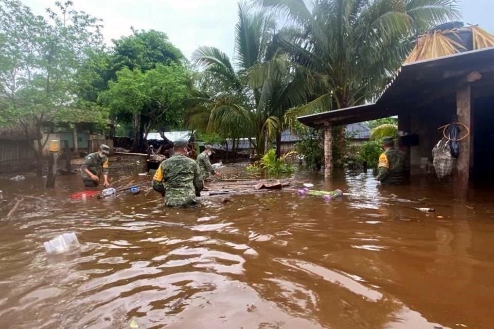 El Ejército activó el Plan DN-III en Yucatán ante las fuertes lluvias.