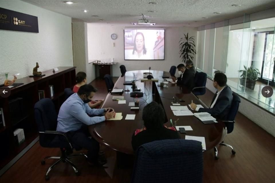 La titular de Hacienda, Raquel Buenrostro, realizó una reunión a distancia con diputados de la Comisión de Hacienda.