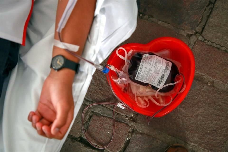 En 2019, antes de la epidemia de Covid-19, se registraba un promedio mensual de 140 mil donaciones de sangre a nivel nacional.
