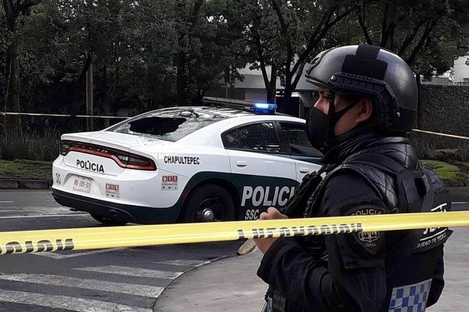 Tras el ataque al Secretario de Seguridad Ciudadana, dos hombres presuntamente involucrados fueron detenidos en el Estado de México.