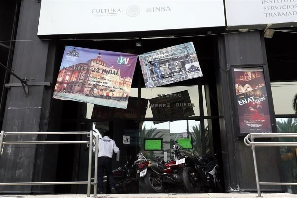 El Teatro Julio Jiménez Rueda fue cerrado desde los sismos de septiembre de 2017.