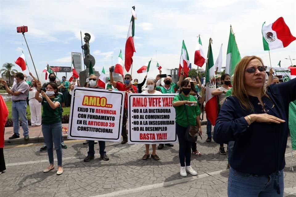 En Guadalajara, la manifestación se concentró en la Minerva.