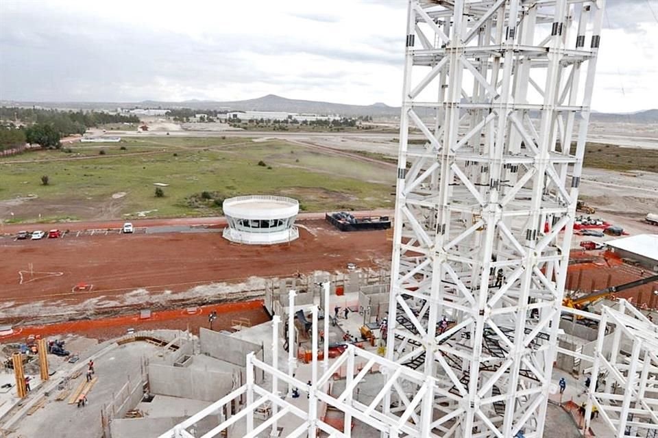 El 18 por ciento del material pétreo del aeropuerto cancelado en Texcoco es aprovechado en la construcción de la terminal aérea de Santa Lucía.