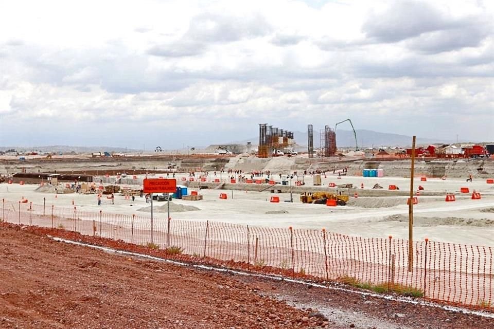 Pese a que afecta a predios particulares, Ejecutivo decretó expropiación de 109 hectáreas para construcción del Aeropuerto Felipe Ángeles.