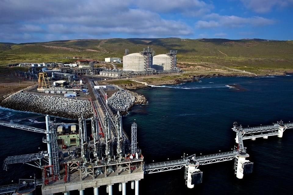 EU urgió a Gobierno mexicano a proveer un ambiente propicio a la inversión libre en sector energético y escuchar preocupaciones de empresas.