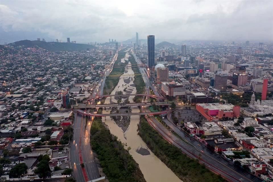 Las lluvias en Monterrey por el paso de la tormenta 'Hanna' dejaron un acumulado de 323 milímetros de agua.