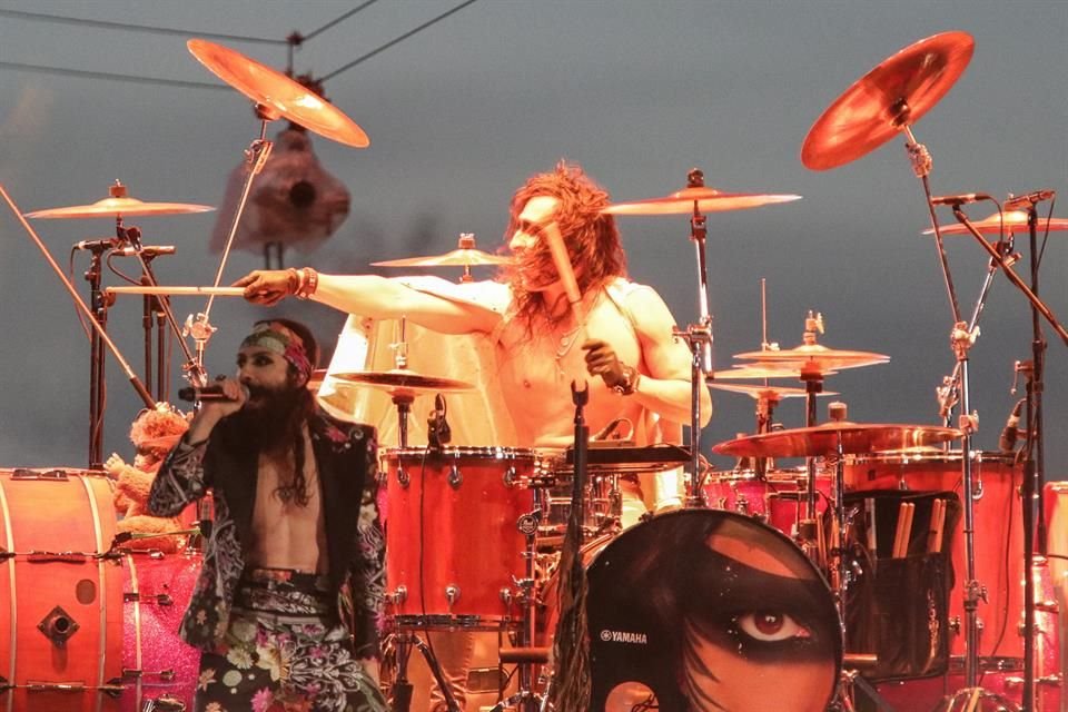 'No Podrás' fue otra de las canciones que hizo que los fans quedaran encantados.