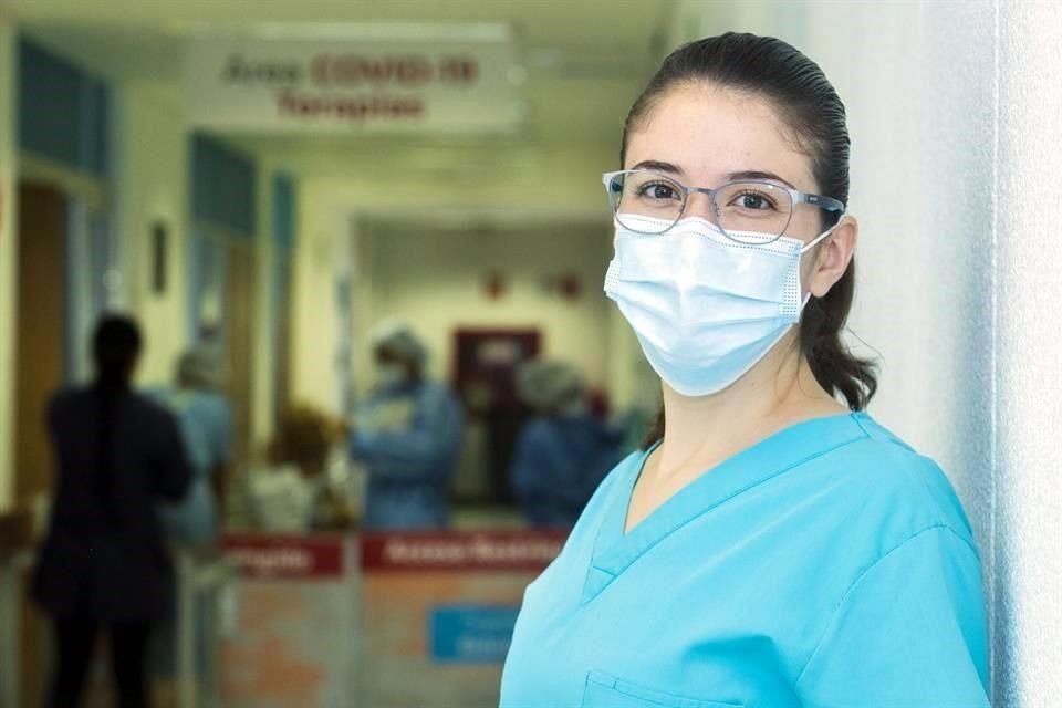 La doctora Laura Gaytán ha atendido a más de 200 pacientes críticos por Covid en el Hospital Juárez.