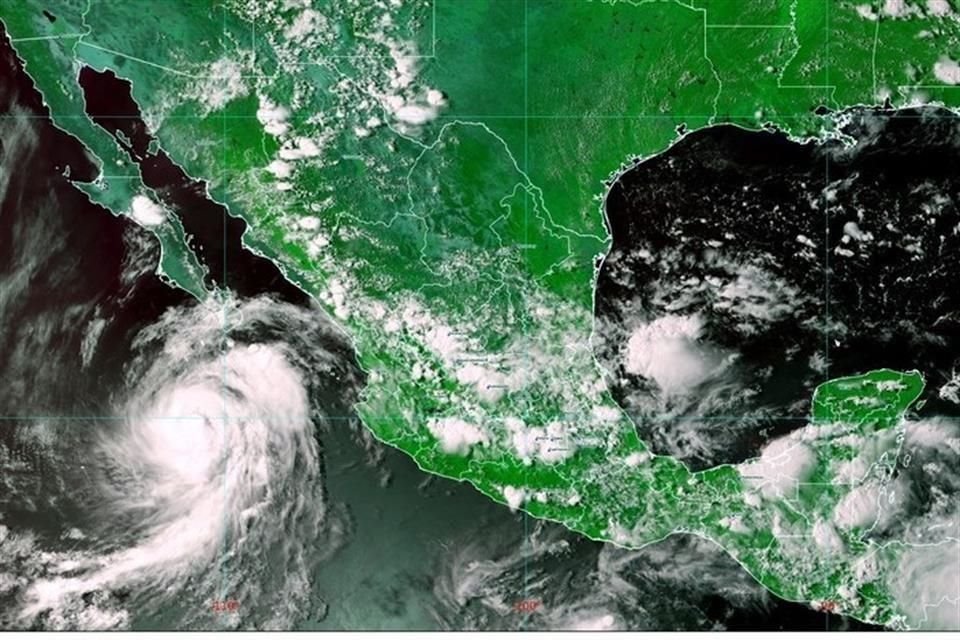 'Elida' se convirtió en huracán categoría 1, lo que provocará lluvias fuertes en BCS, Colima, Jalisco, Nayarit y Sinaloa, informó la Conagua.