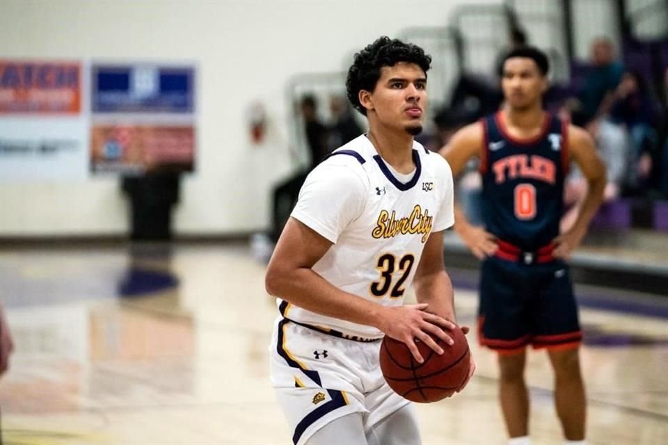 Eduardo Girón está ansioso de jugar en Fuerza Regia.