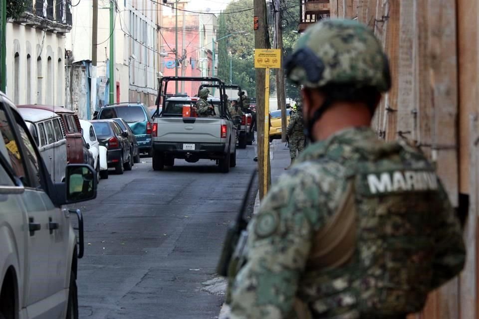 FGR aprehendió a 30 marinos presuntamente vinculados con la desaparición forzada de personas ocurrida en 2014 en Nuevo Laredo, Tamaulipas.