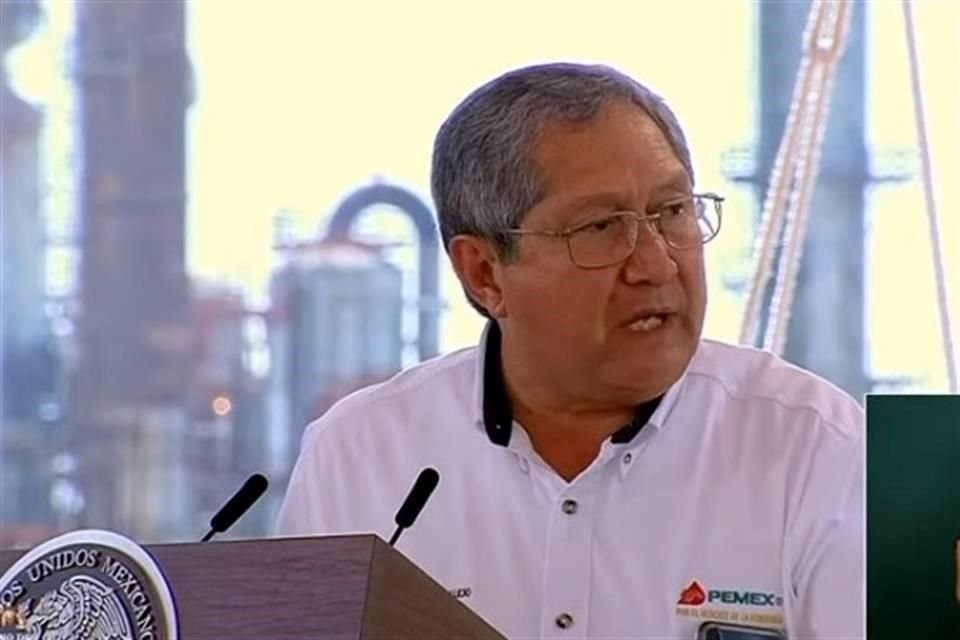 José Manuel Rocha Vallejo,  subdirector de Producción de Petrolíferos de Pemex.