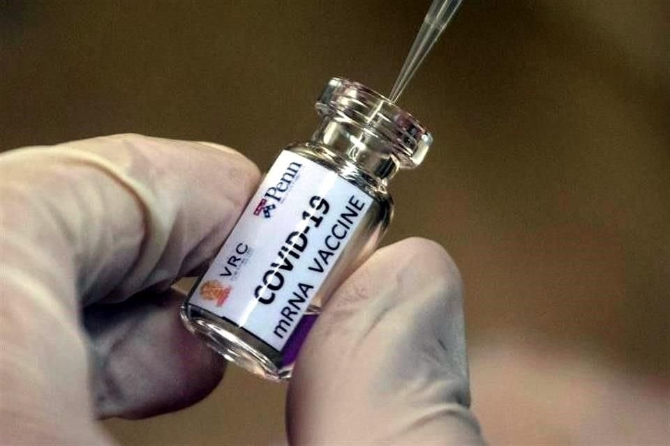 La asesora en jefe de los CDC de China indic que la produccin de la vacuna deba realizarse en un entorno de presin negativa para que el virus no se filtre.