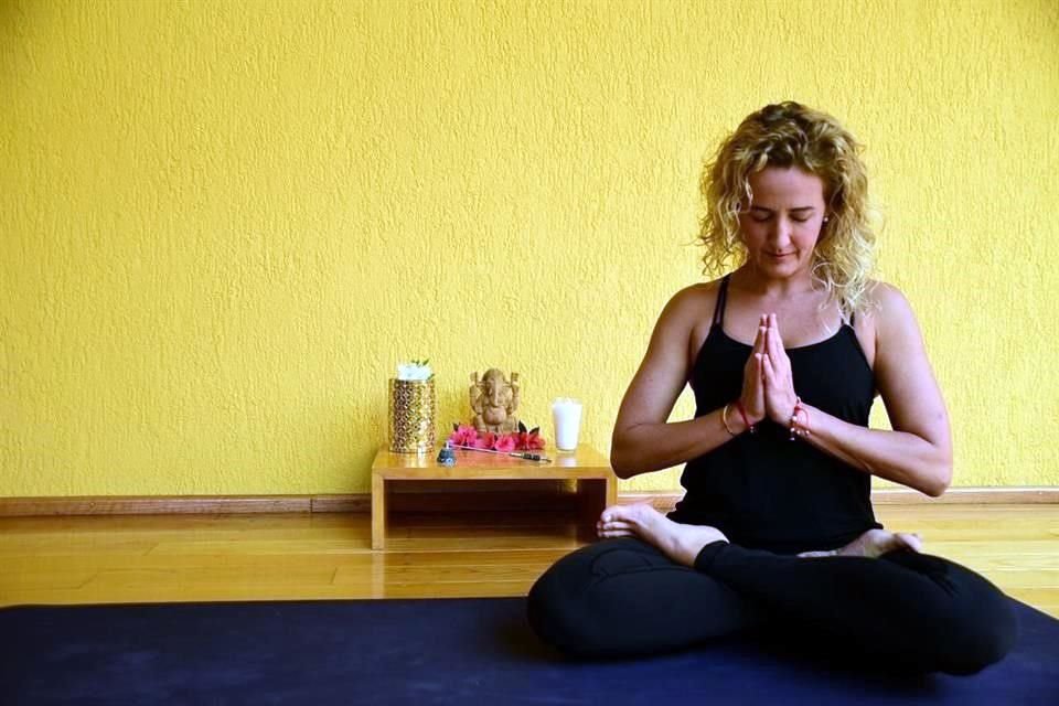 La fundadora de Anahata Yoga explica los beneficios de esta disciplina y cómo incorporarlo a tu rutina.