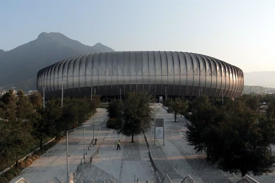 Los estadios del futbol mexicano podrían tener de vuelta a su afición en las dos últimas jornadas.