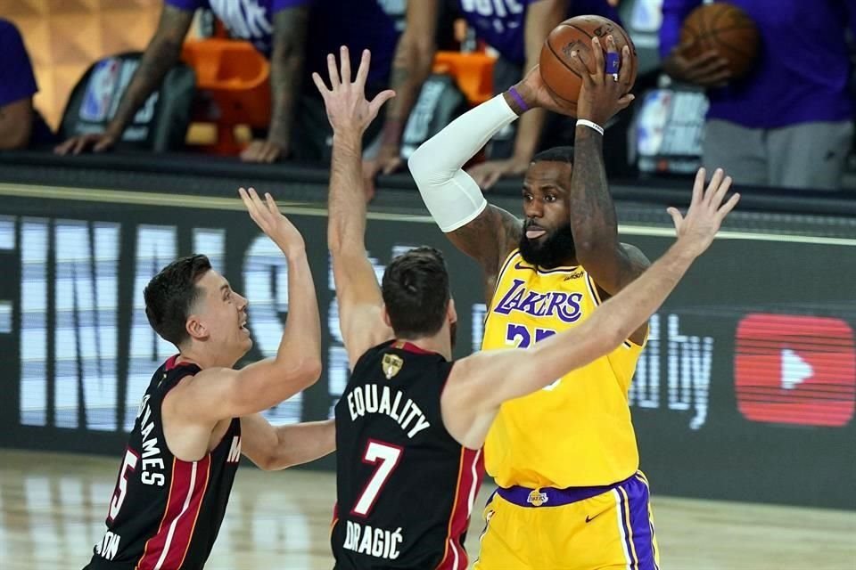 Los Lakers no tuvieron problemas para ganar el primer juego de las Finales.