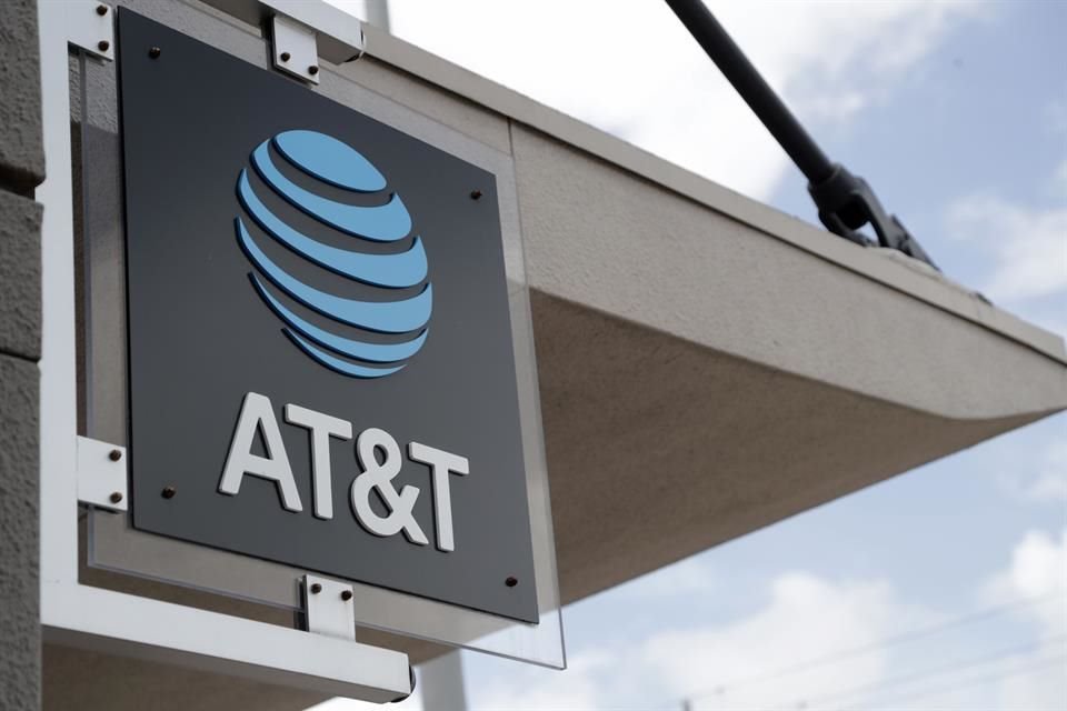 AT&T México agregó un millón 419 mil nuevos suscriptores en 2021.