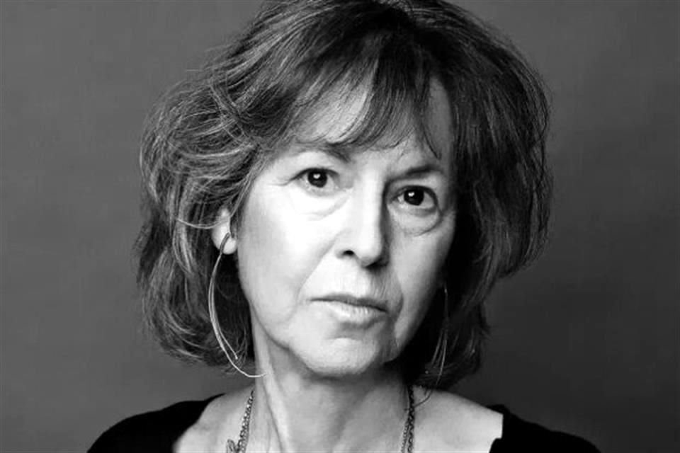 La Academia sueca otorgó el Premio Nobel de Literatura 2020 a la poeta estadounidense Louise Glück 'por su inconfundible voz poética'.