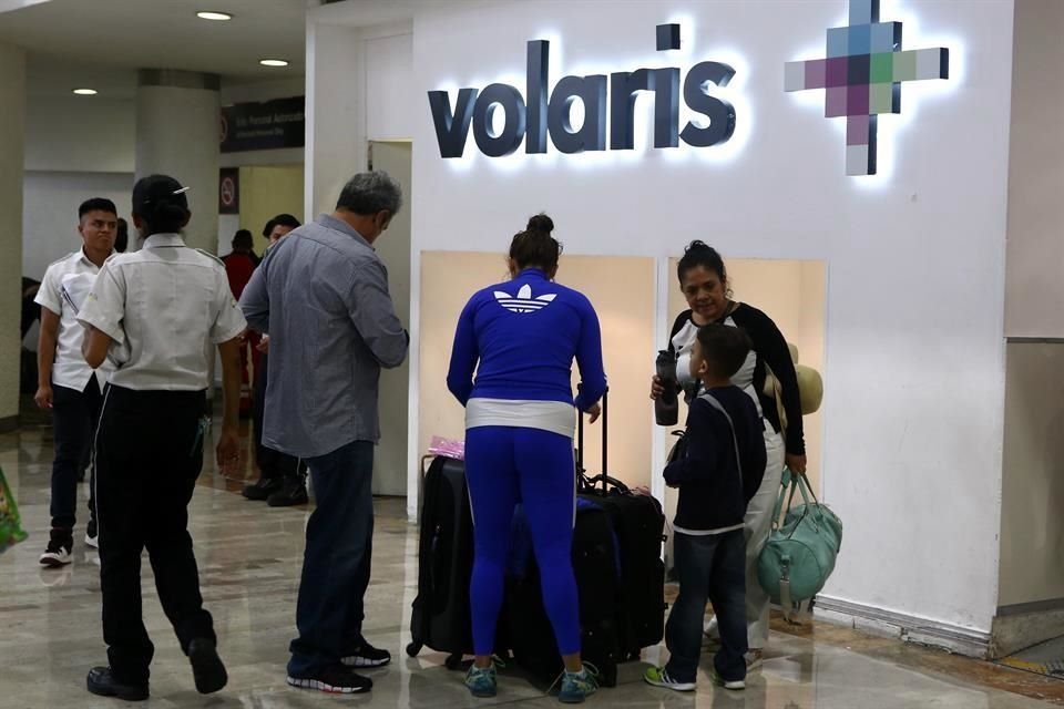 El año pasado, 10 millones 839 mil pasajeros se transportaron en vuelos realizados por Volaris, según datos de la Agencia Federal de Aviación Civil. 