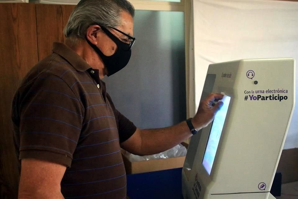En Hidalgo se implementó el voto electrónico, como parte de un 'ensayo' del INE de cara al proceso electoral de 2021.