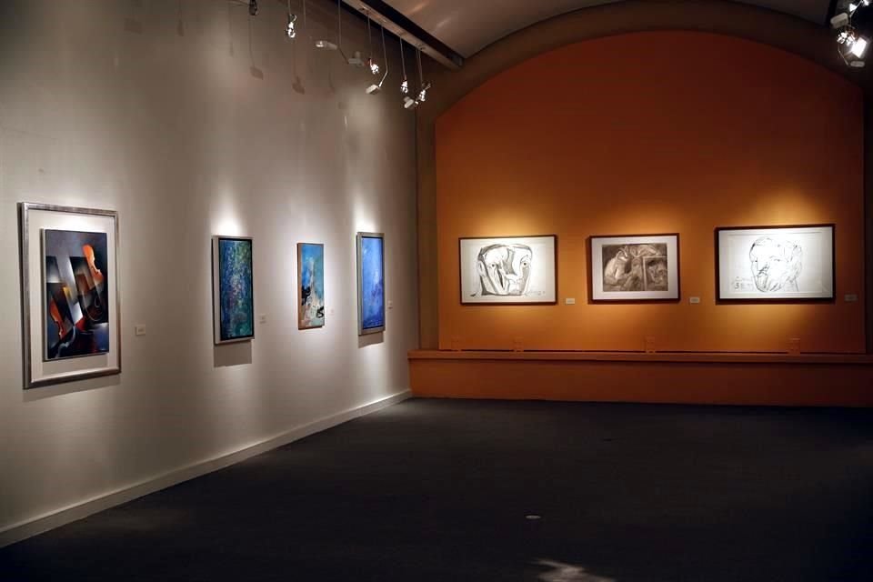 La exhibición plástica incluye obras del propio Cuevas, Manuel Felguérez, Vicente Rojo, Guillermo Ceniceros y Roger von Gunten.