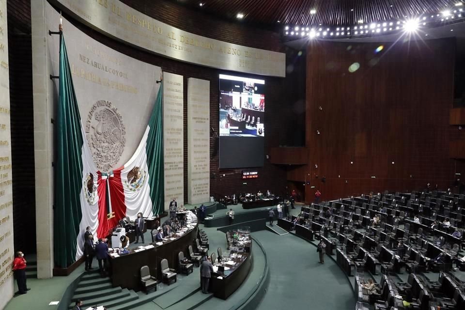 Aspecto de la sesión de ayer en el Palacio Legislativo de San Lázaro.