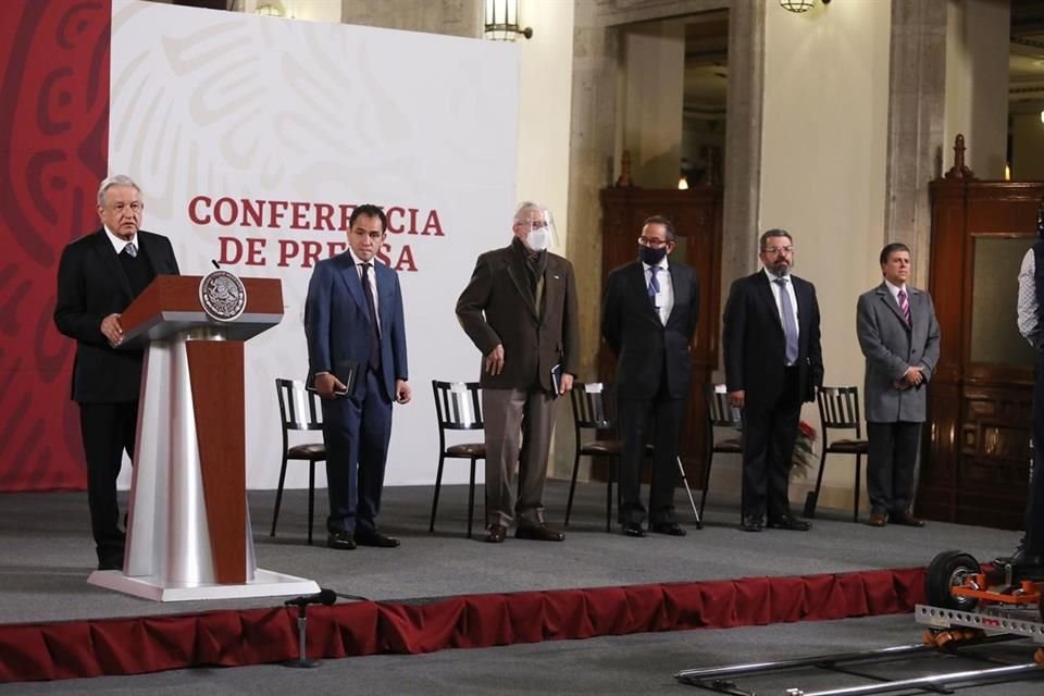 La planta de licuefacción de gas natural de IEnova en Ensenada fue incluida en el Plan Nacional de Infraestructura.