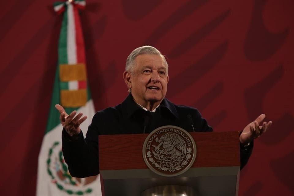 El Presidente Andrés Manuel López Obrador en conferencia. 