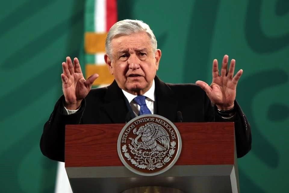 López Obrador planteó una reforma de ley para prohibir el outsourcing.