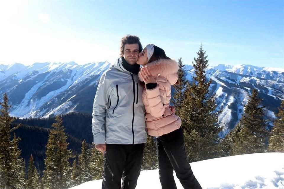 Gonzalo Rubio le propone matrimonio a Fernanda Lozano en Aspen.