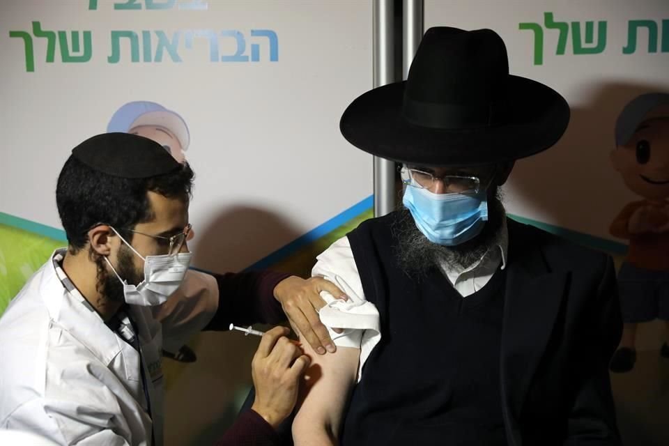 Hasta el jueves, Gobierno israelí había vacunado contra Covid a un cuarto de su población, por lo que espera terminar en tres meses.