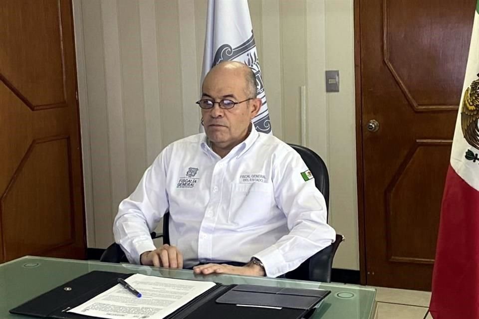 El Fiscal General del Estado, Petronilo Díaz Ponce, informó la detención.
