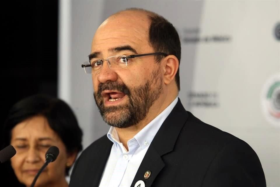 El senador independiente Emilio Álvarez Icaza.