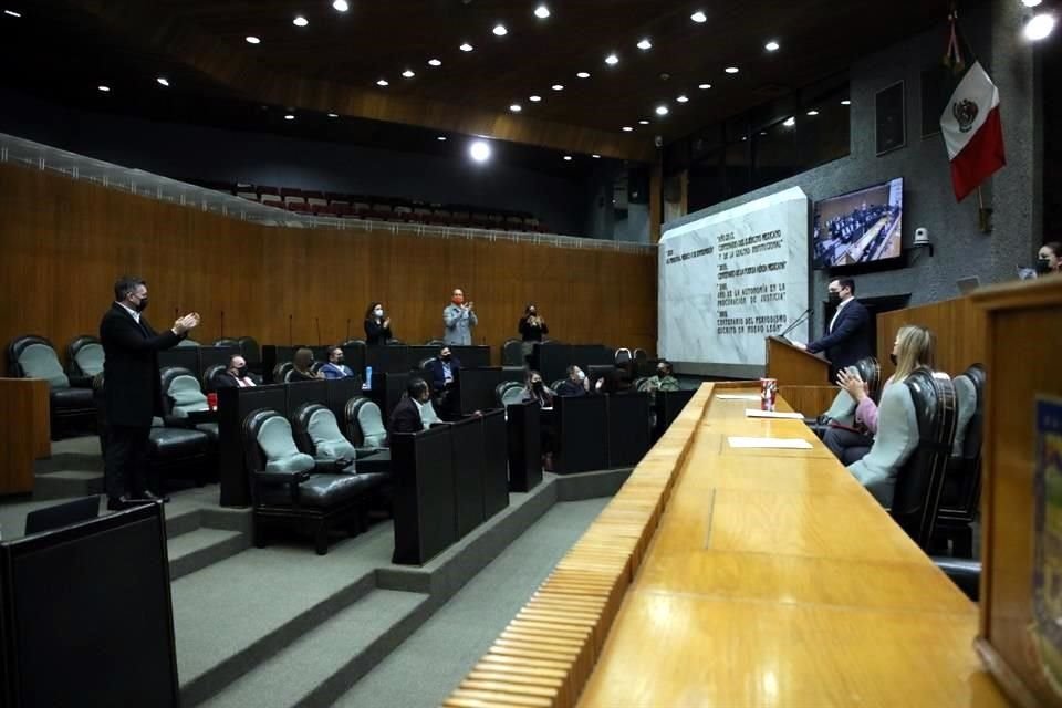 El Pleno del Congreso local citó a las candidatas a comparecer.