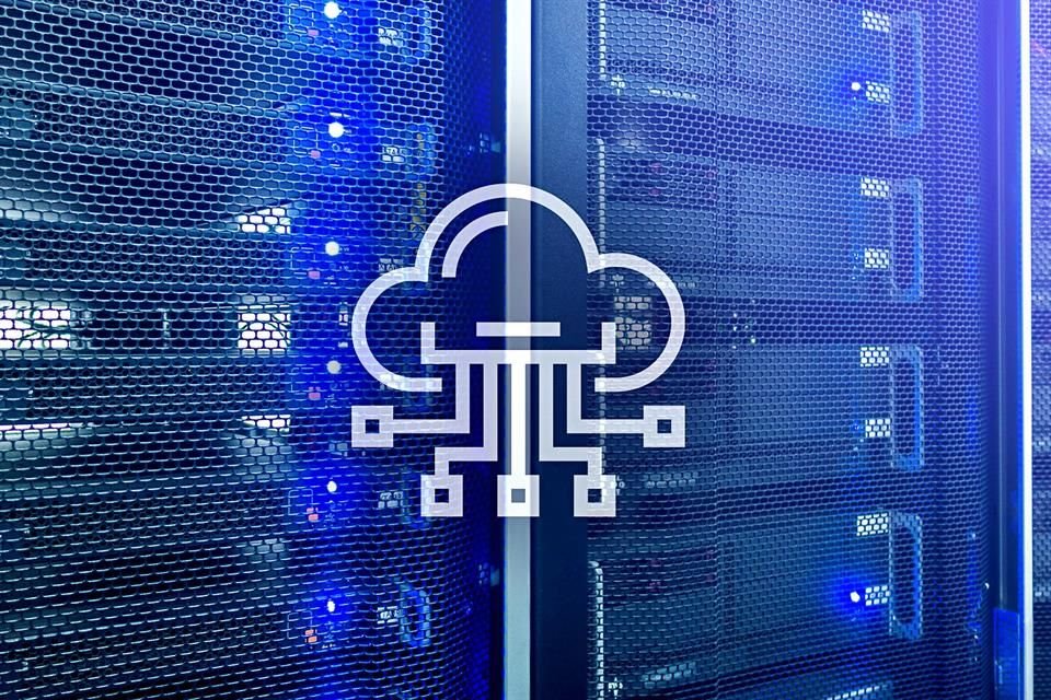 La nube híbrida es descrita como la evolución de esta tecnología que creció a pasos agigantados en 2020, debido a la necesidad del acceso a datos de forma más rápida y segura.