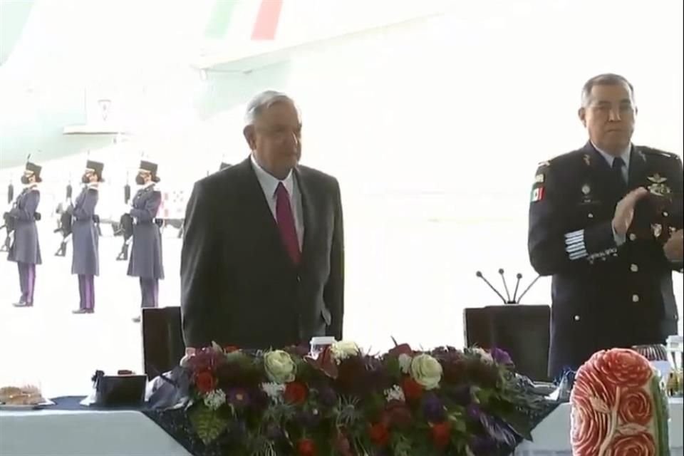 El Presidente encabezó evento de inauguración de pistas de Aeropuerto Felipe Ángeles.