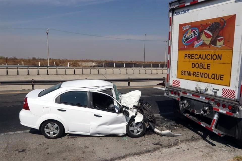 El accidente ocurrió a la altura del kilómetro 54+930, con dirección hacia la Autopista México-Querétaro.