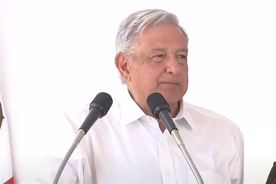 El Presidente durante el evento por la inauguración del Hospital General de Querétaro.