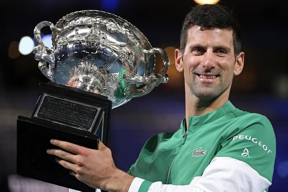 Novak Djokovic se coronó hace unos días en el Abierto de Australia.