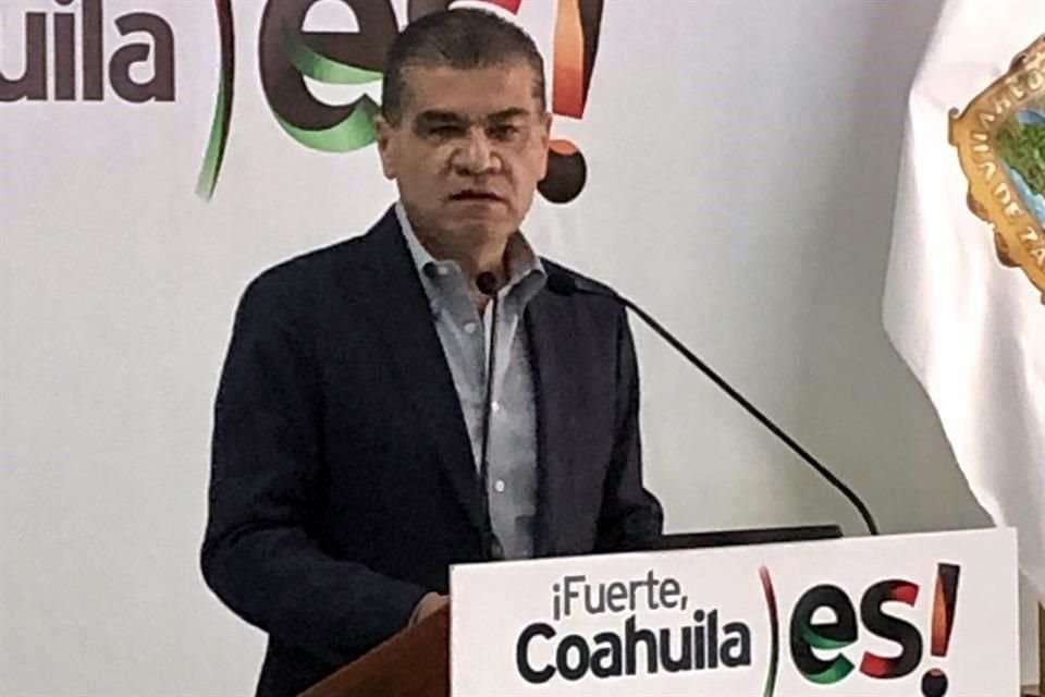 El Gobernador priista Miguel Ángel Riquelme Solís.