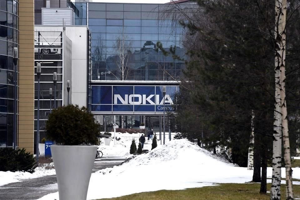 La medida no afecta las perspectivas para 2021, según Nokia.