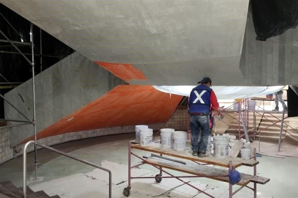 Trabajos de remodelación en el área de tienda del Museo de Arte Moderno, recinto que recibió 50 millones de pesos.