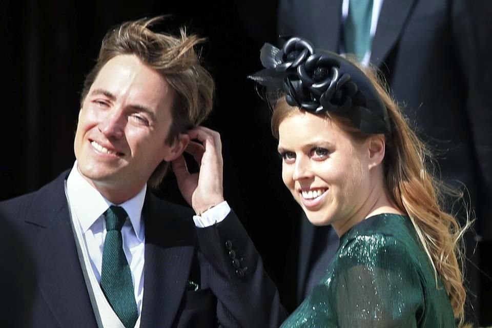 La Princesa Beatriz y su esposo, el empresario Edoardo Mapelli, recibieron el fin de semana a su primera hija, que nació en Londres.