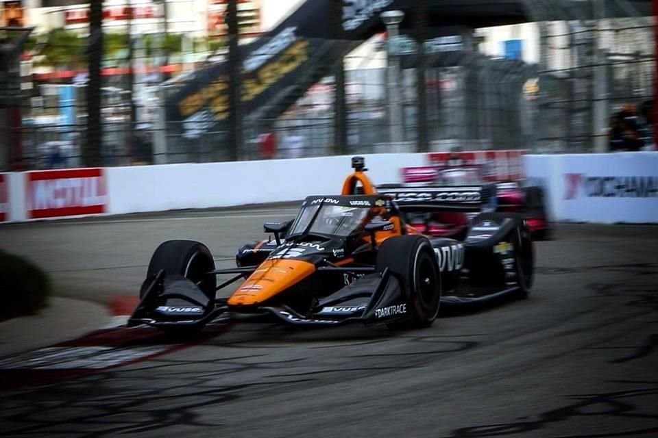 Patricio O'Ward cerró la temporada 2021 de la Indycar en tercer lugar.