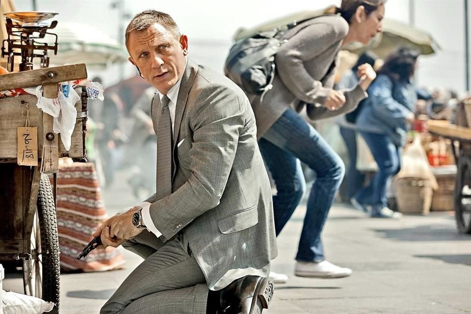 Agradecido y feliz, Daniel Craig se despide del personaje de James Bond luego de cinco filmes; estrena esta semana 'Sin Tiempo Para Morir'.