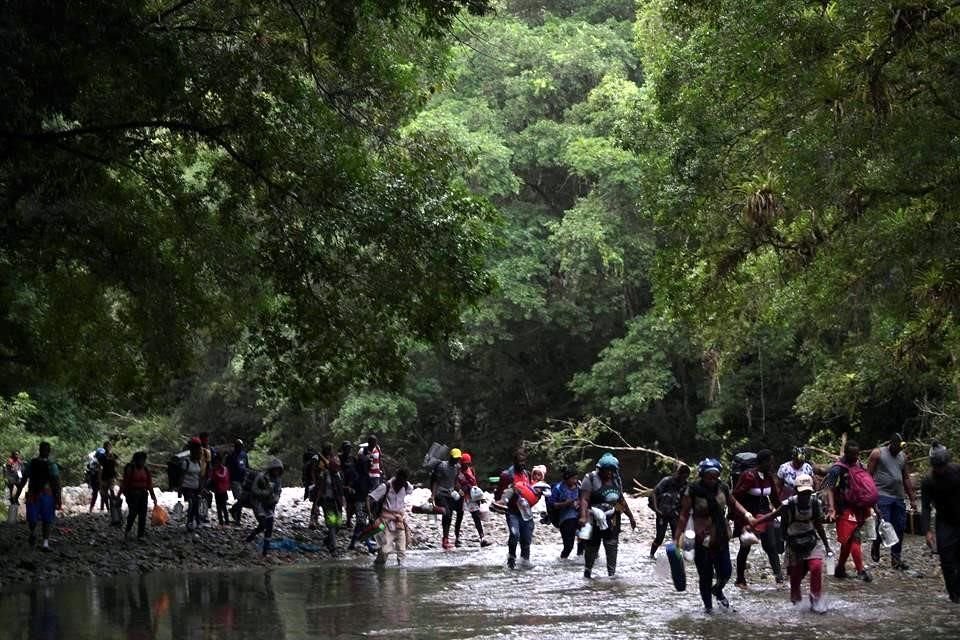 La inhóspita selva divide Colombia y Panamá.